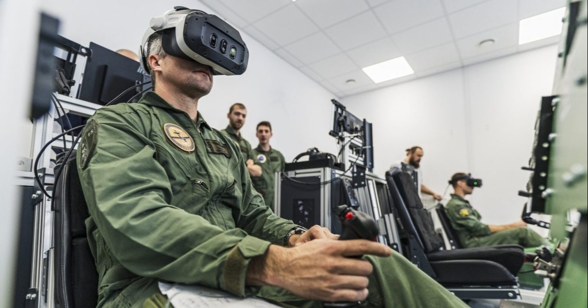 Pilots training in mixed reality