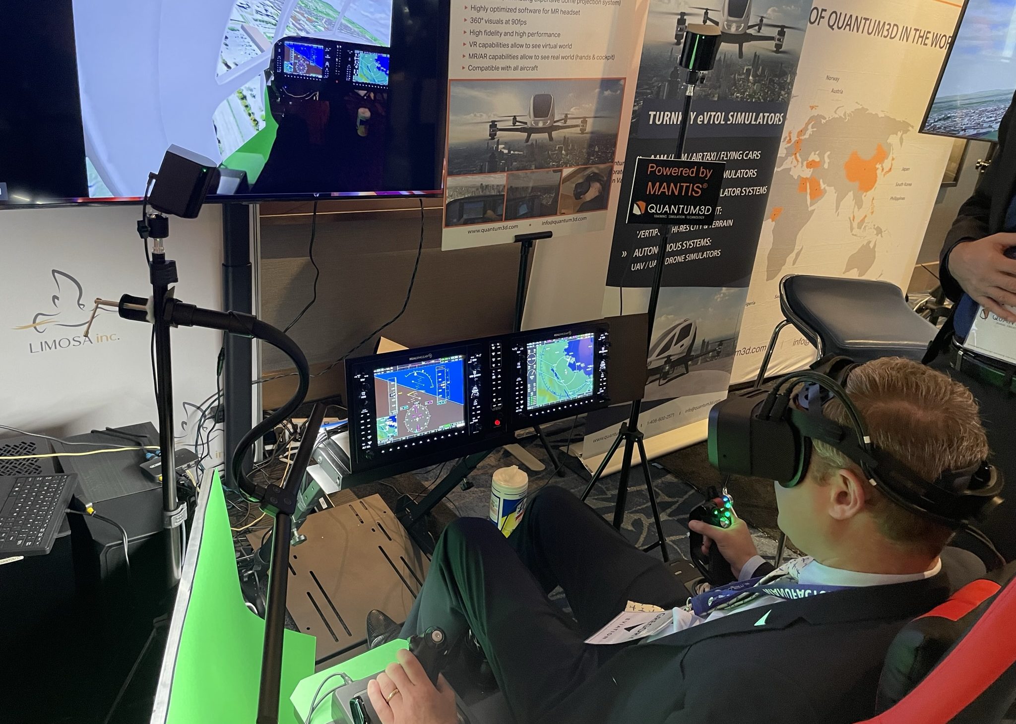 HMD simulation