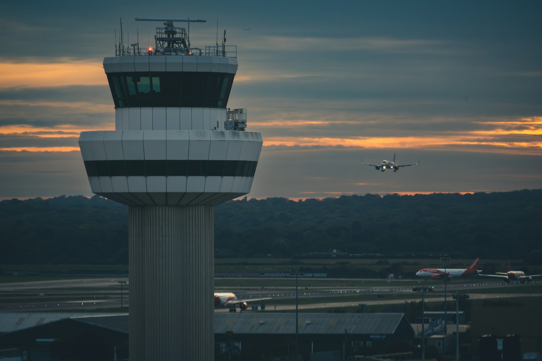Air traffic control tower