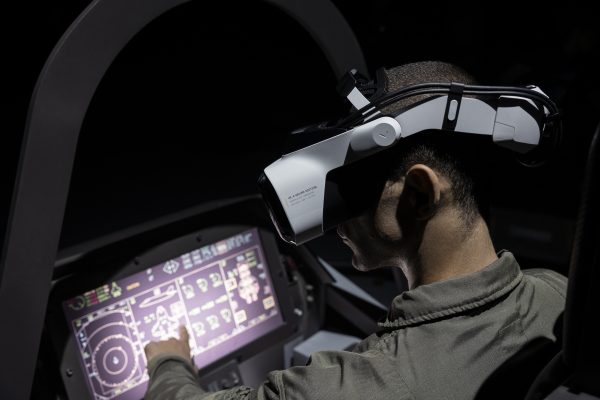 mixed reality headset for defense