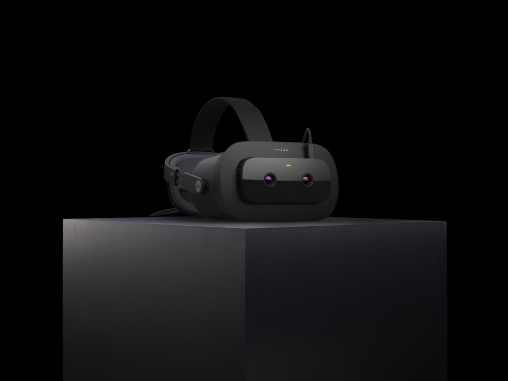 XR-1_OnStand