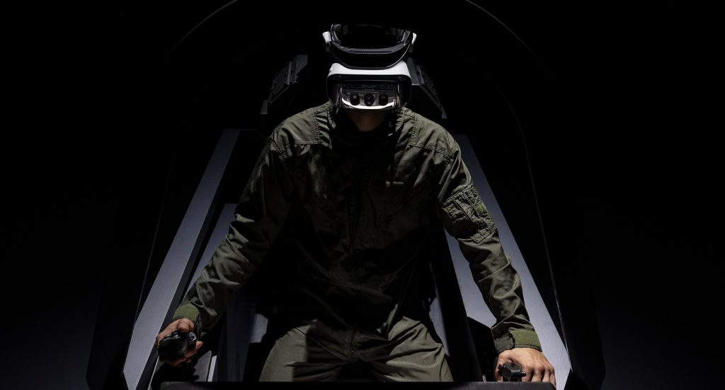 mixed reality for pilot training