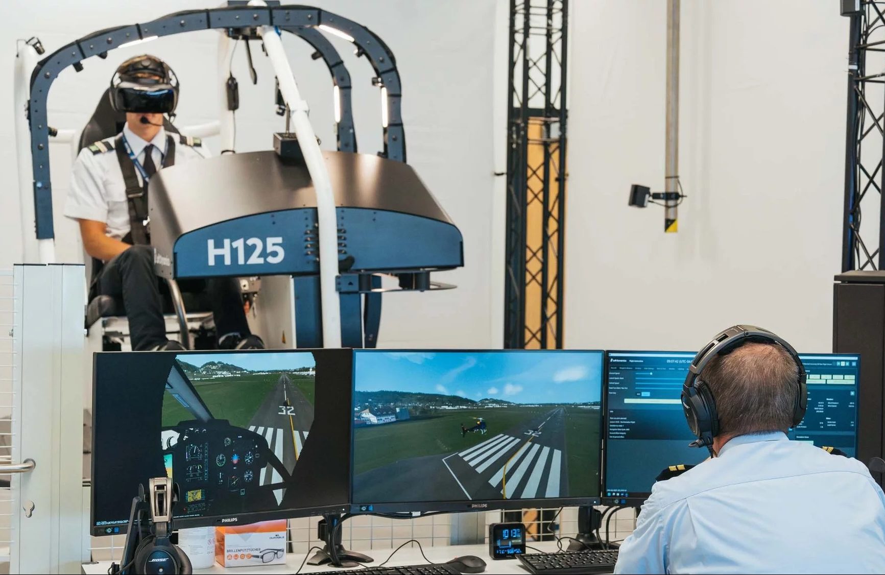 FAA VR flight simulator