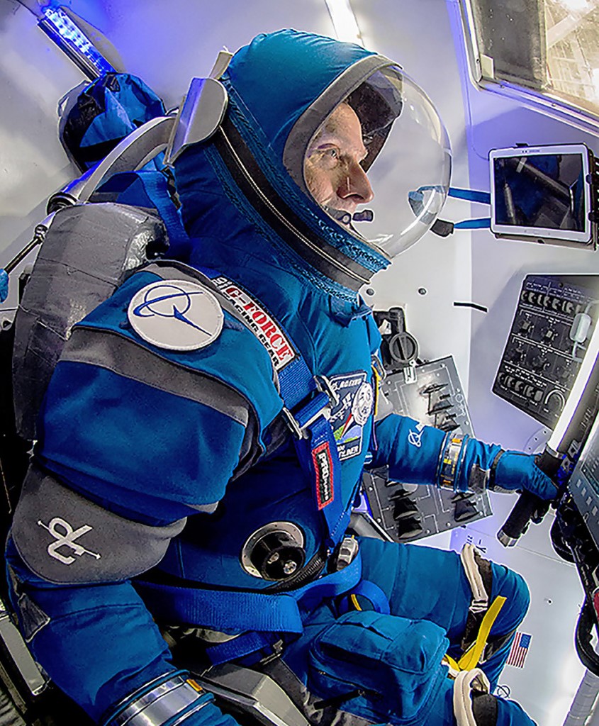 Boeing Conducts First-Ever Astronaut Training in Virtual Reality using ...